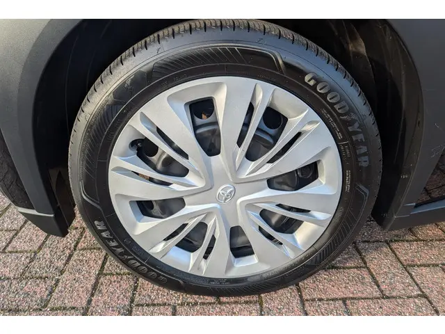 Toyota Aygo X 1.0 VVT-i MT Play 2024 Benzine 4