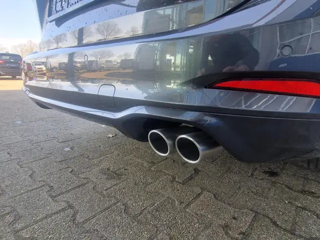 Ford Focus 1.0 EcoBoost Hybrid ST Line 2025 Benzine 25