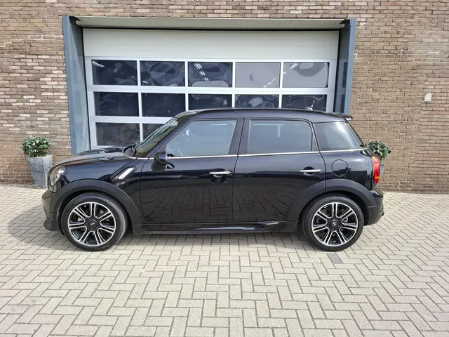 MINI Countryman Mini 1.6 Cooper S Chili JCW 2016 Benzine 26