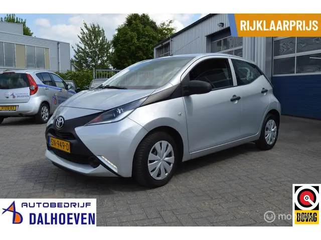 Toyota Aygo 1.0 VVT-i x 2018 Benzine 7