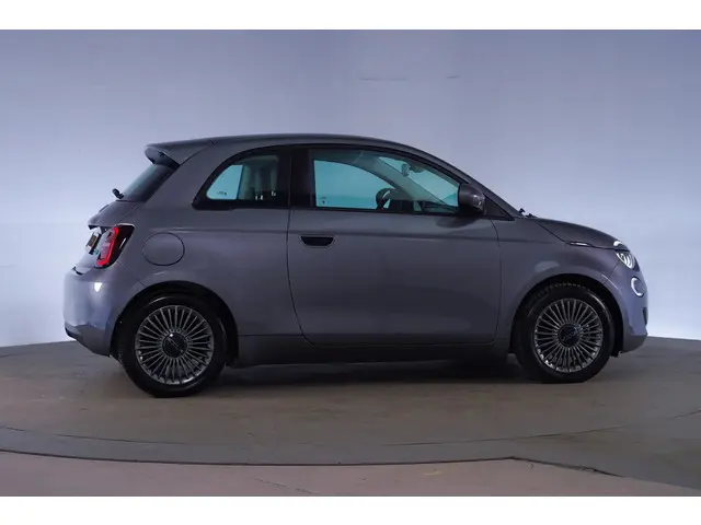 Fiat 500e Icon 42 kWh [ Navi LED Camera ] 2022 Elektrisch 32