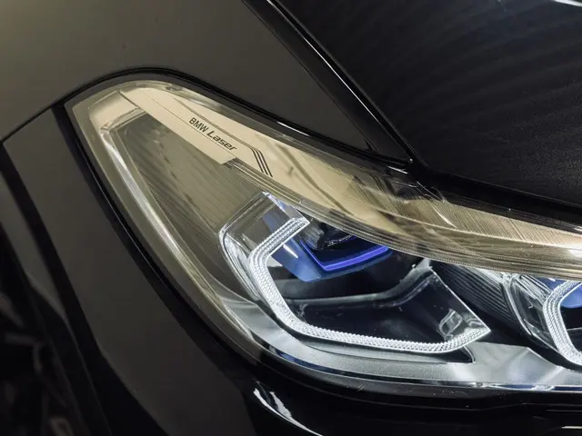 BMW X6 xDrive40i High Executive M-Sport 2020 Benzine 43