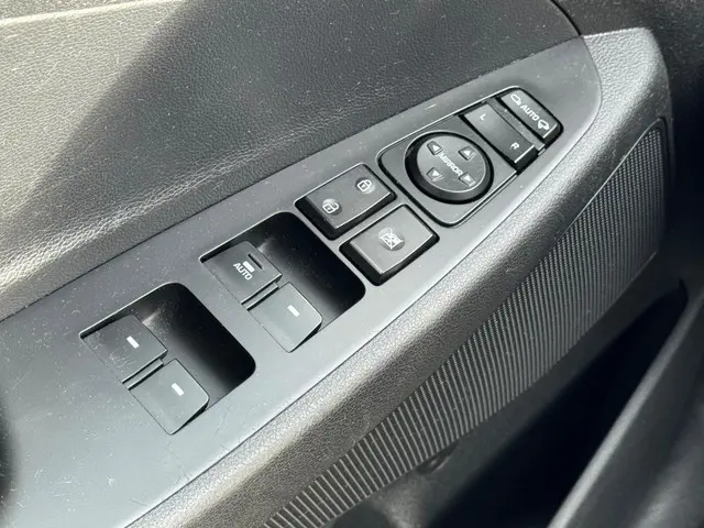 Hyundai Tucson 1.6 GDi Comfort 2016 Benzine 26