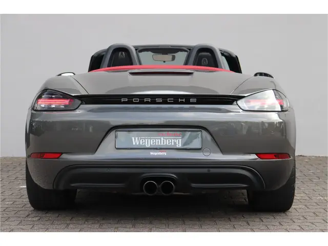 Porsche 718 Boxster 2.0 2017 Benzine 6