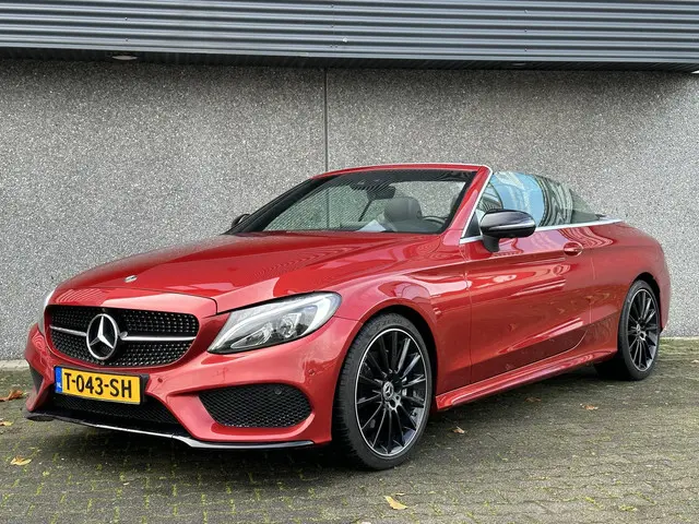 Mercedes-Benz C-Klasse 3