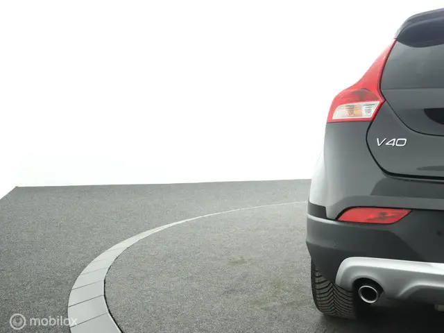 Volvo V40 Cross Country 1.5 T3 Polar+ Luxury 2019 Benzine 38