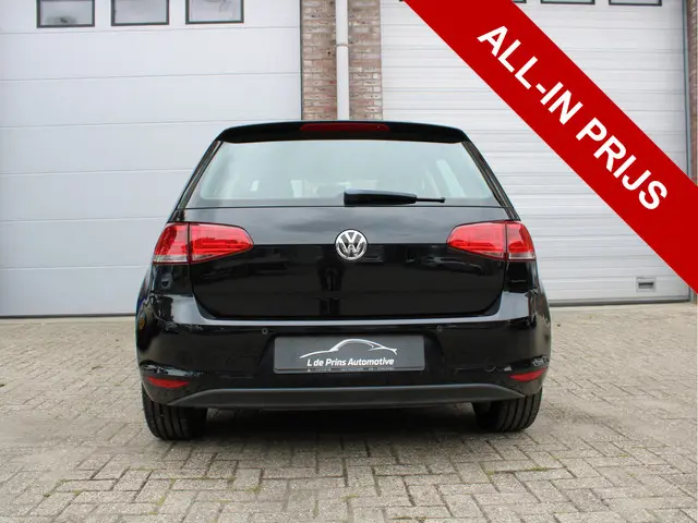 Volkswagen Golf Comfortline 2013 Benzine 8