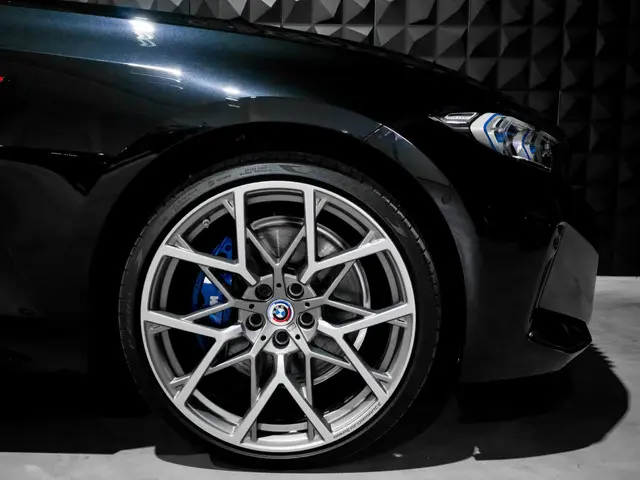 BMW 3 Serie Touring 330e 2022 Hybride Benzine 36