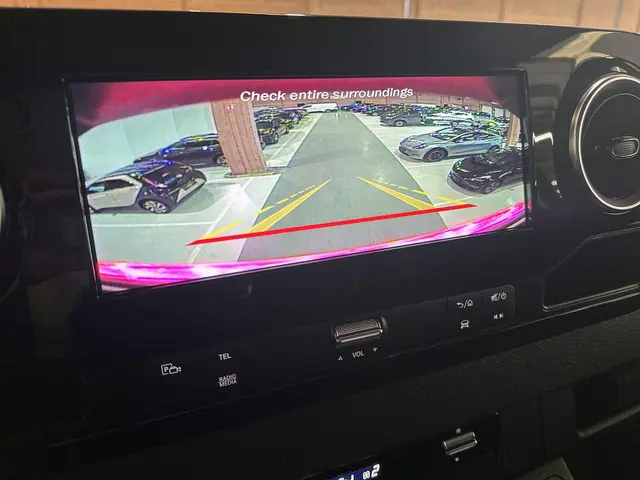 Mercedes-Benz Sprinter 315 1.9 CDI 2024 Diesel 16