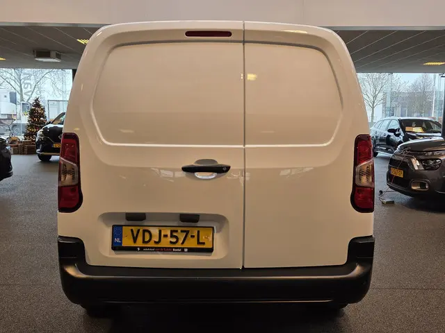 Opel Combo 1.5D L2H1 Edition 2019 Diesel 4