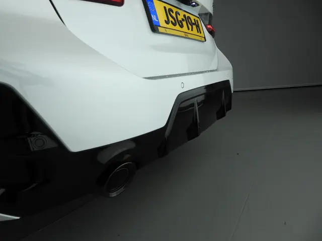 BMW 3 Serie Touring 330e 2026 Hybride Benzine 45