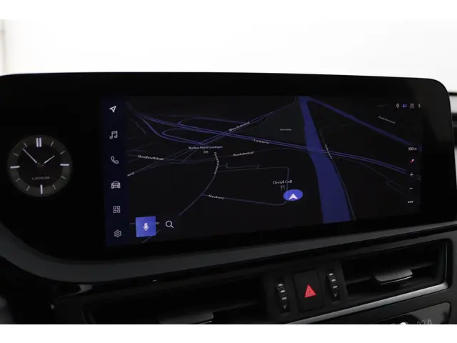 Lexus ES 300h Business Line 2023 Hybride Benzine 25