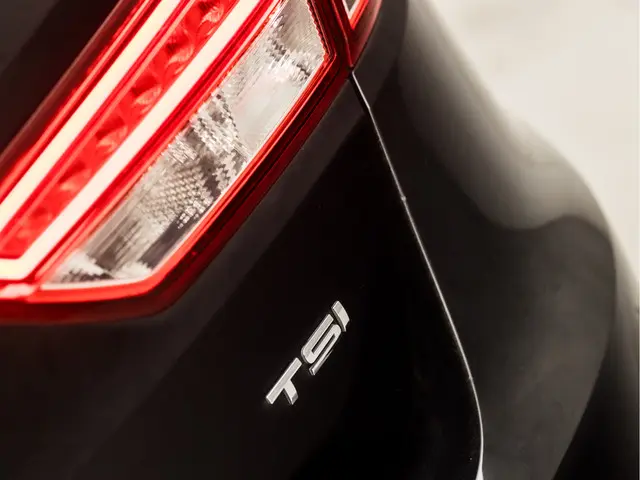 SEAT Leon ST 1.2 TSI Sport 2014 Benzine 25
