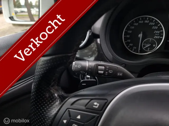 Mercedes-Benz B-Klasse 200 Automaat 2012 Benzine 17