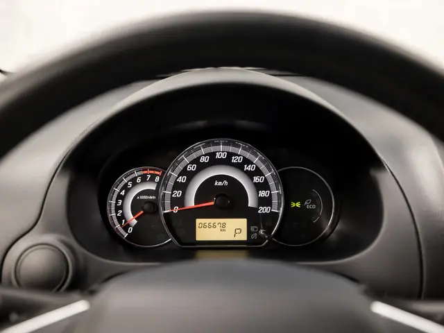 Mitsubishi Space Star 1.0 Intense Sport 2018 Benzine 17