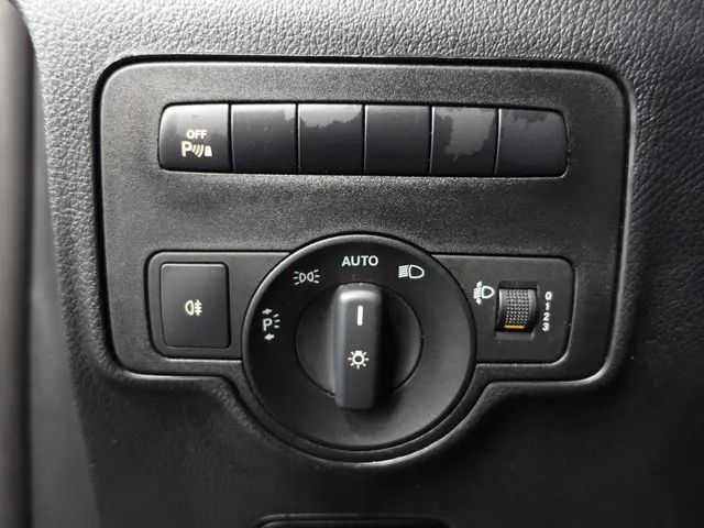 Mercedes-Benz Vito 114 CDI Lang 2024 Diesel 12