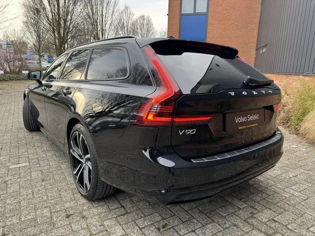 Volvo V90 T8 AWD R-Design 2021 Hybride Benzine 2