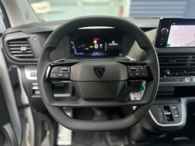 Peugeot Expert e-Expert Long 75 kWh 2025 Elektrisch 21