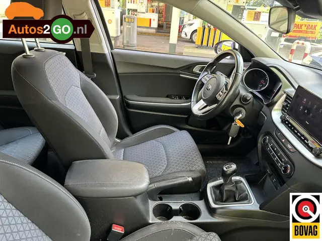 Kia Ceed 1.6 CRDi DynamicLine 2020 Diesel 26