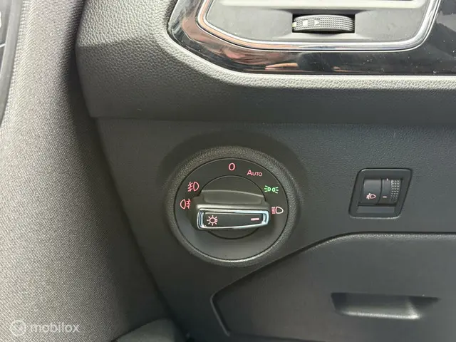 SEAT Leon 1.0 EcoTSI Style Connect 2015 Benzine 19