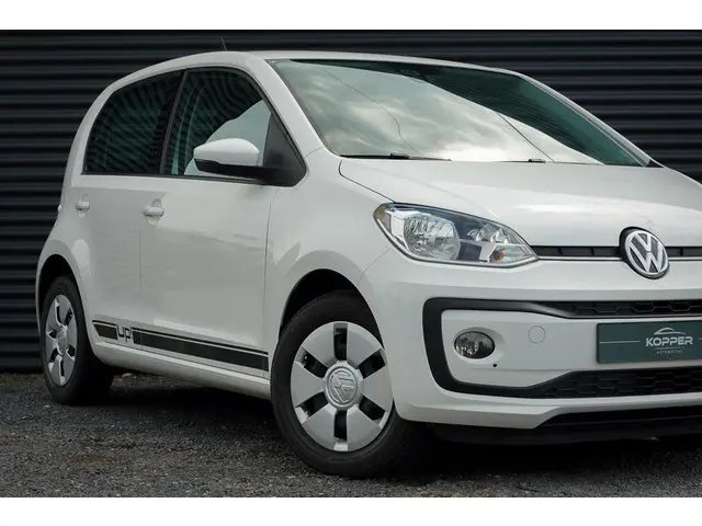 Volkswagen up! 1.0 BMT move up! 2018 Benzine 31