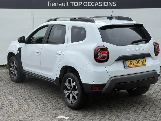 Dacia Duster TCe 150 Journey 2023 Benzine 6
