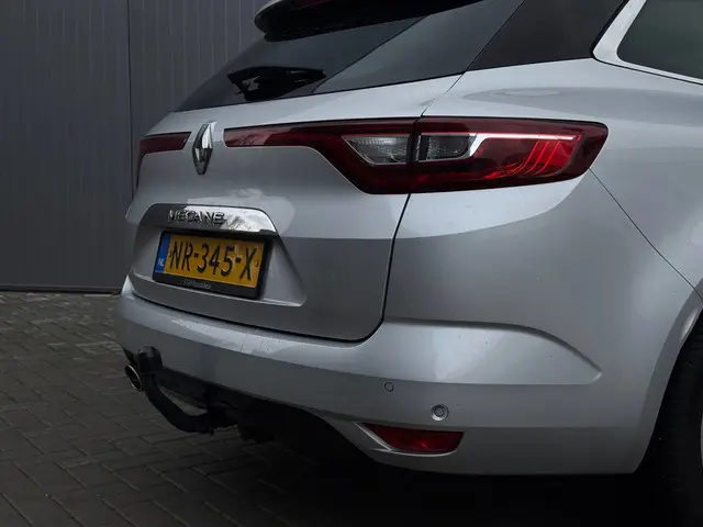Renault Mégane Estate 1.2 TCe Bose 2017 Benzine 4