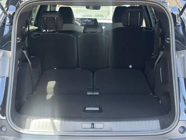 Peugeot 5008 1.2 Hybrid 145 Allure 2025 Hybride Benzine 13