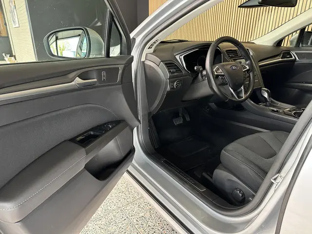Ford Mondeo 1.5 Titanium 2016 Benzine 5