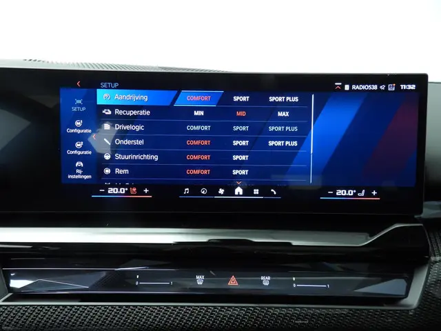 BMW M5 Touring 2026 Hybride Benzine 41