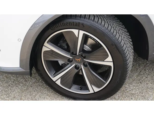 CUPRA Formentor 1.4 e-Hybrid 204pk 2021 Hybride Benzine 67