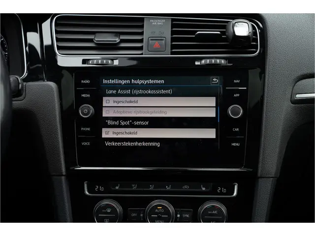 Volkswagen Golf 2.0 TDI GTD 2019 Diesel 18