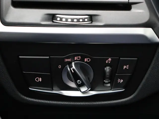 BMW iX3 High Executive 80 kWh 2024 Elektrisch 26