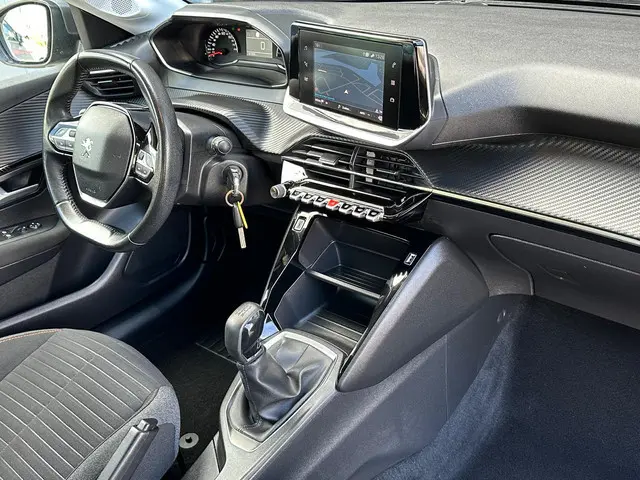 Peugeot 208 1.2 PureTech Active 2020 Benzine 15