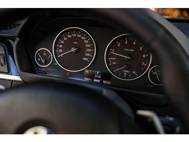 BMW 4 Serie Cabrio 428i Essential 2016 Benzine 18