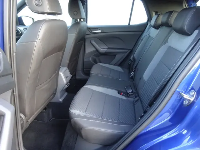 Volkswagen T-Cross 1.0 TSI R-Line 2020 Benzine 11