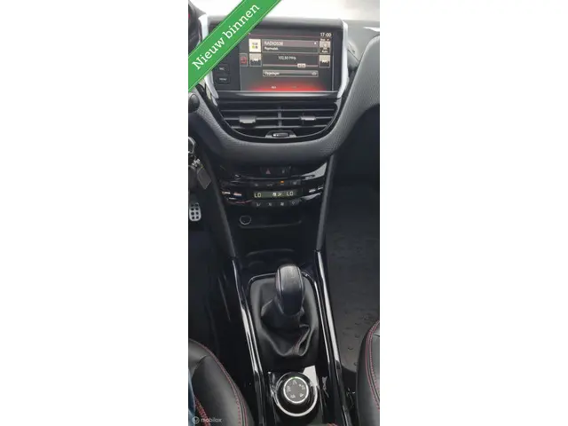 Peugeot 2008 1.2 PureTech GT-line 2017 Benzine 27