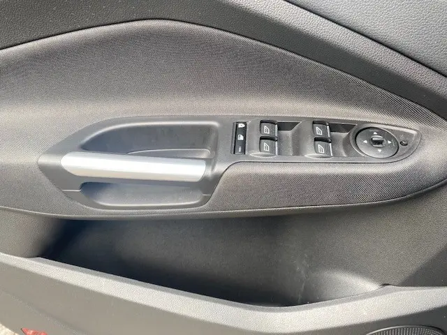 Ford C-MAX 1.5 Titanium 150pk 2016 Benzine 17