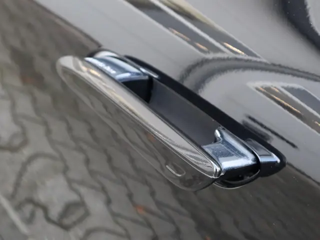 Mercedes-Benz EQE 300 AMG Line 89 kWh 2023 Elektrisch 10