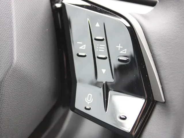 Peugeot 5008 1.2 Hybrid 145 Allure 2025 Hybride Benzine 27