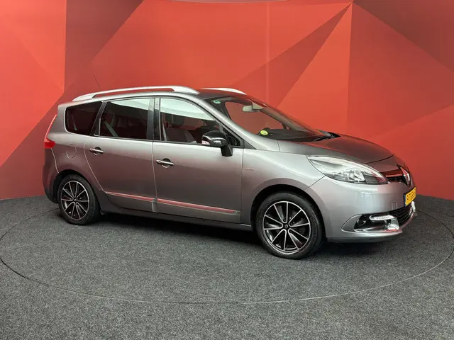 Renault Grand Scénic 1.5 dCi Bose 7p. 2014 Diesel 21