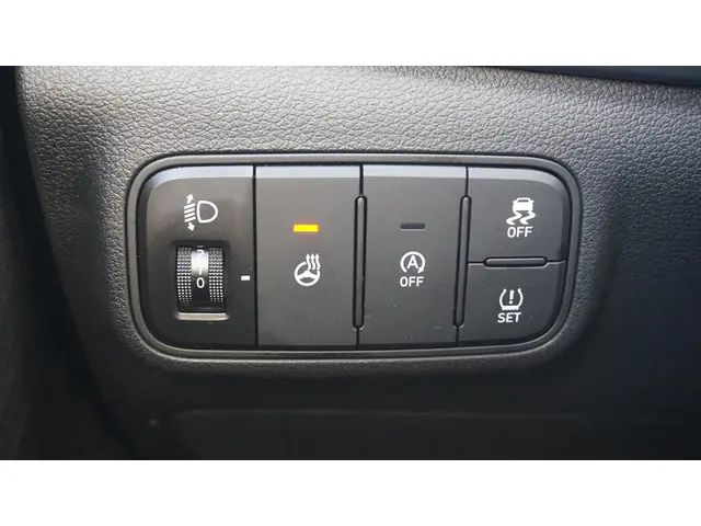 Hyundai i20 1.0 T-GDI Comfort Automaat 2024 Benzine 15