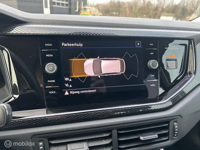 Volkswagen Taigo 1.0 TSI Life Business 2023 Benzine 9