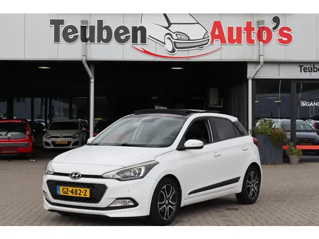 Hyundai i20 1.2 HP i-Motion Premium 2015 Benzine