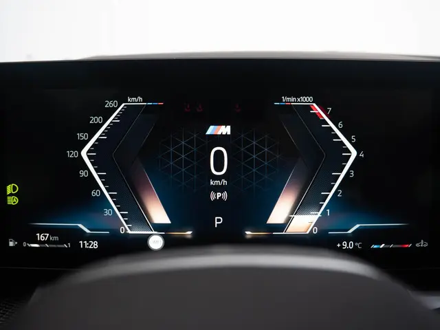 BMW 5 Serie Touring 520i 2026 Benzine 36