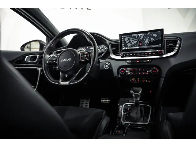 Kia ProCeed 1.6 T-GDI GT 2023 Benzine 25