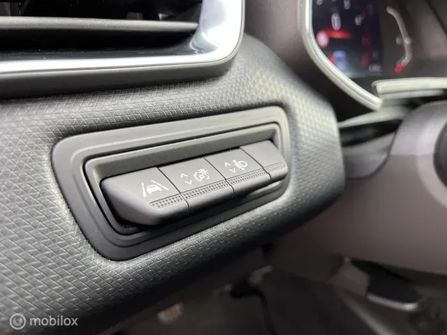 Renault Clio 1.0 TCe Intens 2021 Benzine 15