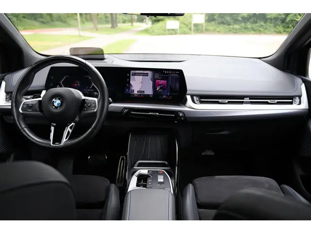 BMW 2 Serie Active Tourer 218i 2023 Benzine 22