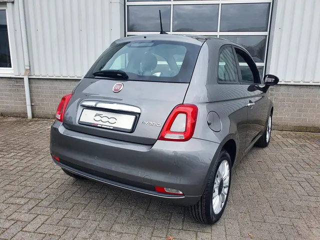 Fiat 500 1.0 Hybrid Club 2023 Benzine 7