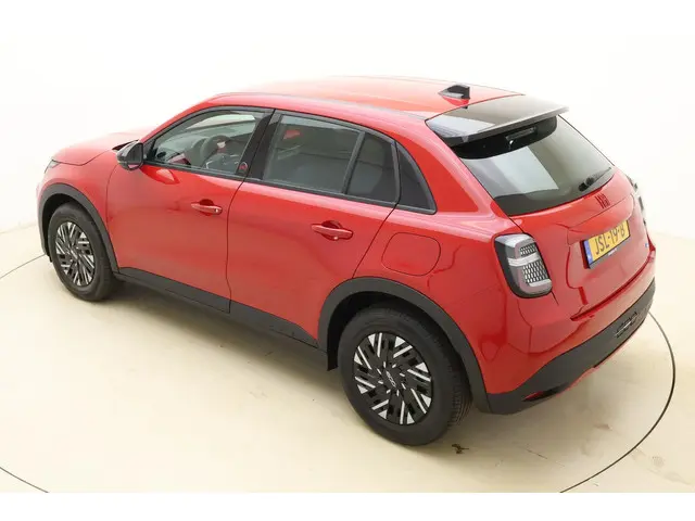 Fiat 600e RED 54 kWh 2025 Elektrisch 4